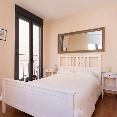 Alc - Modern 2 Bed Apartment In Historic Centre Alicante Kültér fotó