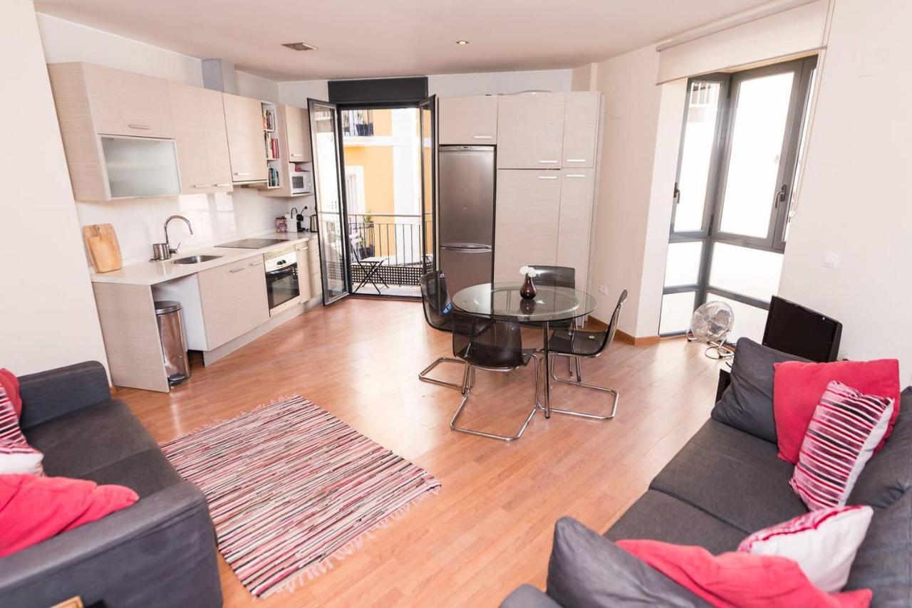 Alc - Modern 2 Bed Apartment In Historic Centre Alicante Kültér fotó