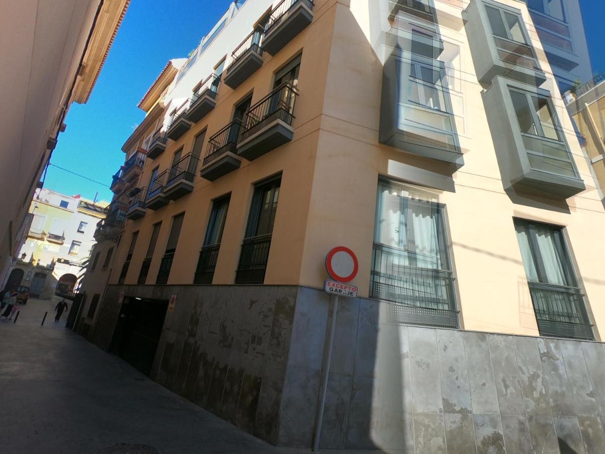 Alc - Modern 2 Bed Apartment In Historic Centre Alicante Kültér fotó