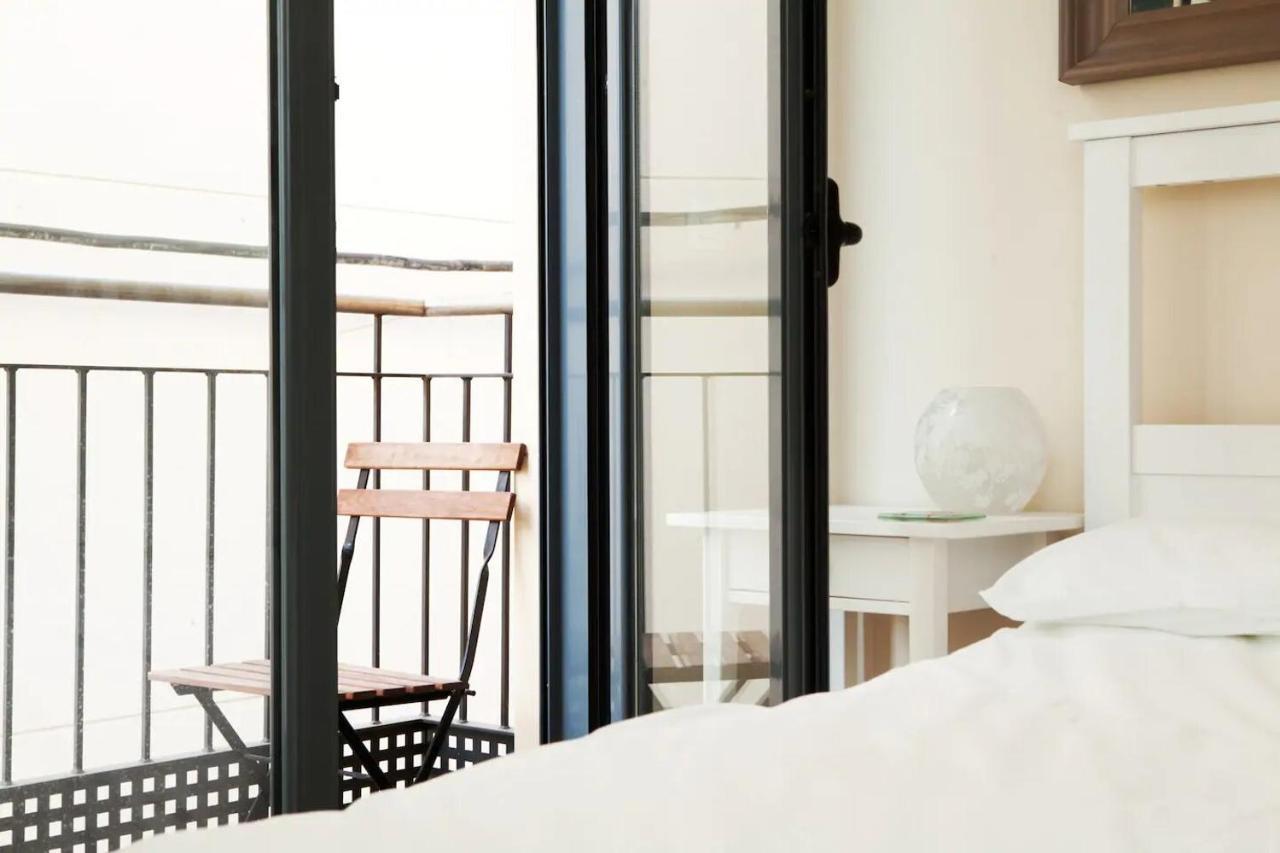 Alc - Modern 2 Bed Apartment In Historic Centre Alicante Kültér fotó